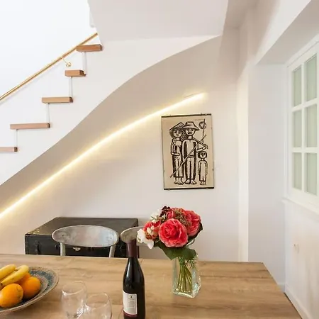 House Of Sirri Apartment